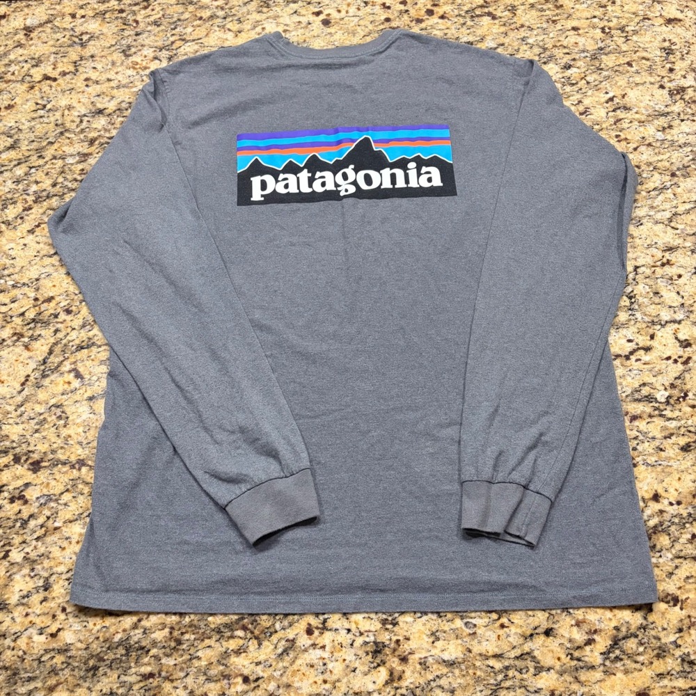 Patagonia Mens XL Gray Long Sleeve P-6 Logo Responsibili-Tee Graphic T-Shirt ws